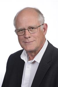 Profile image for Councillor Pete Barrow